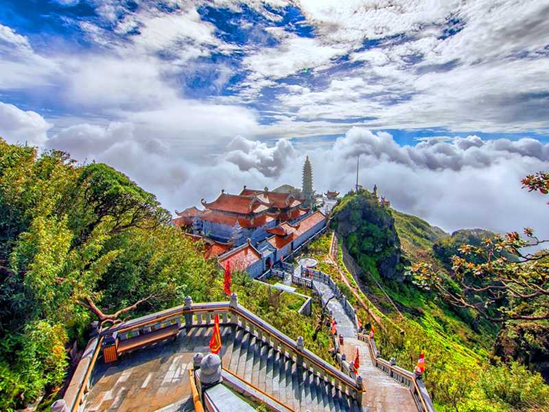 Sapa Tour 1 Day - Fansipan Mountain Peak by Cable Car + Sin Chai Village